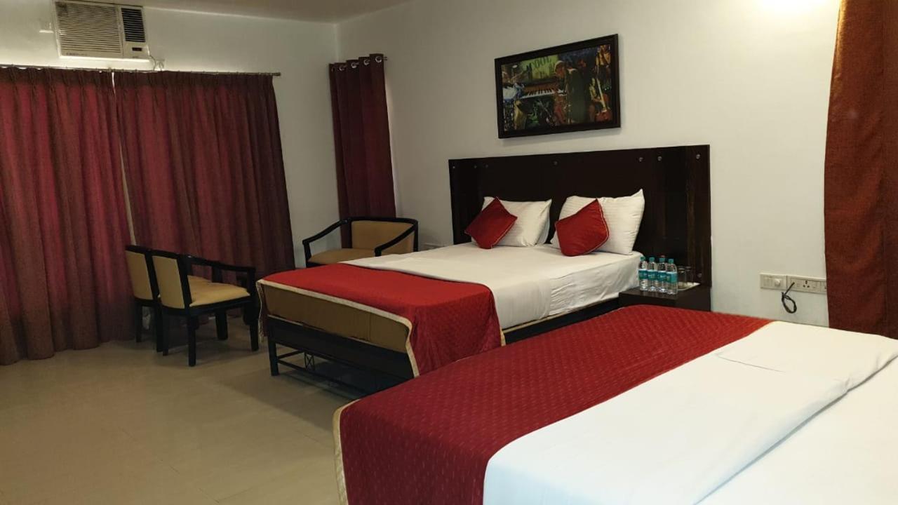 Resort Silver Hills 로나발라 외부 사진