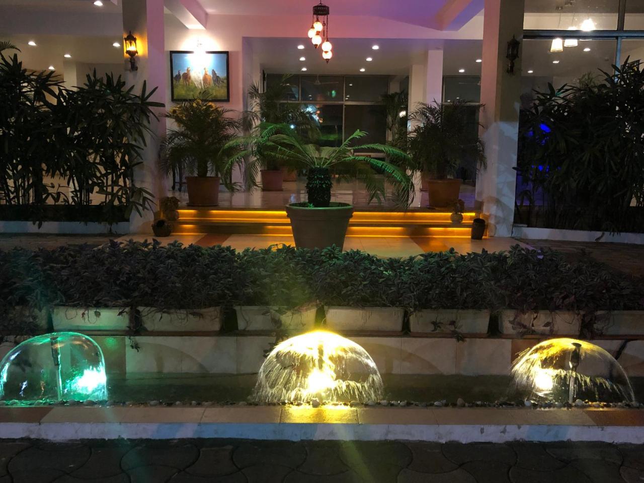 Resort Silver Hills 로나발라 외부 사진
