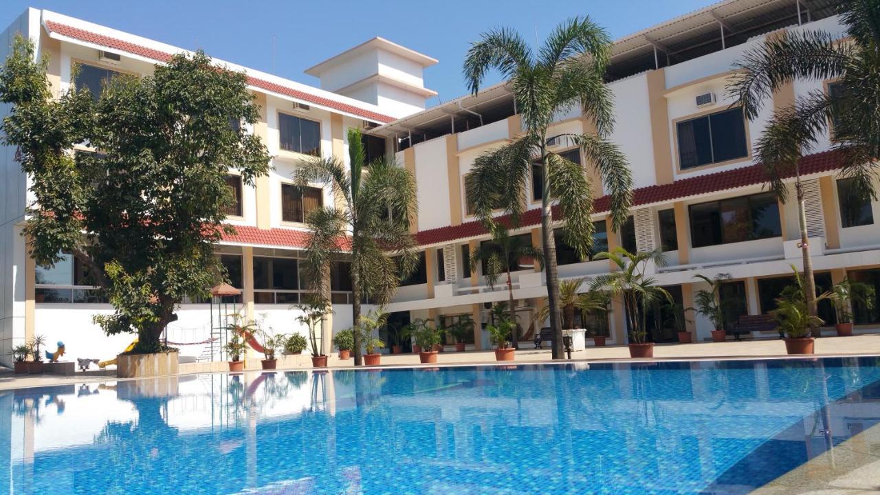 Resort Silver Hills 로나발라 외부 사진